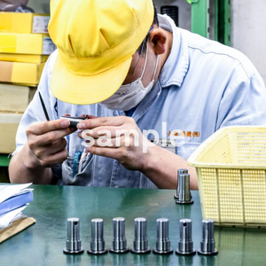 社員の様子や設備写真に差し替え